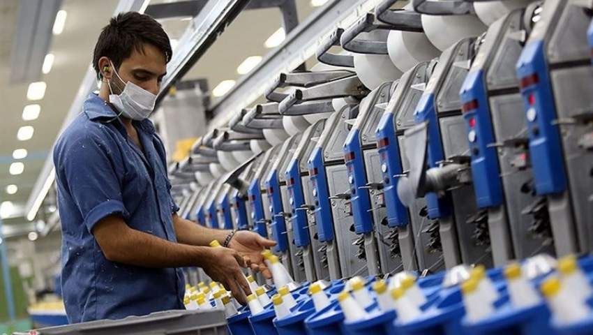 صنعت نساجی و پوشاک ایران گرفتار ۱۵ مانع بزرگ/ دستگاه‌های مسئول مانع زدایی کنند