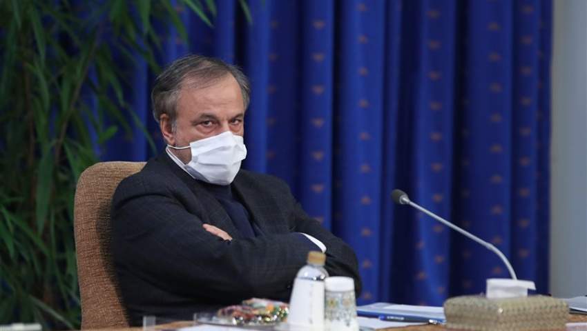 ادعای رزم حسینی بعد از حواشی فولادی: موافق قیمت‌گذاری دستوری نبوده‌ام و نیستم/ بخشنامه فولاد برای دوره قبل بود