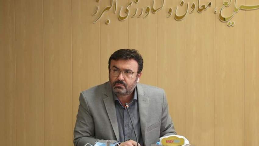 مشکل آب گلخانه داران البرز حل شد/ لزوم توجه به تعاونی‌های تولیدی