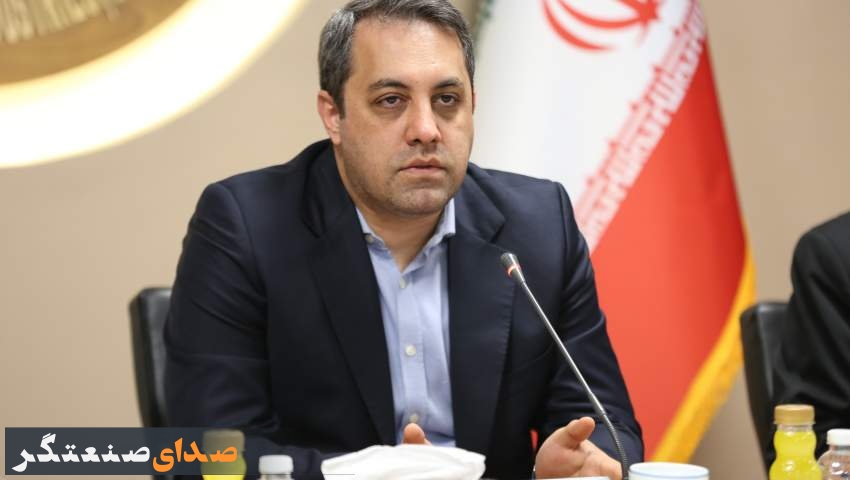  ثبت سفارش مواداولیه و ماشین‌آلات مورد نیاز تولید کشور جزو اولویت‌ها باشد  