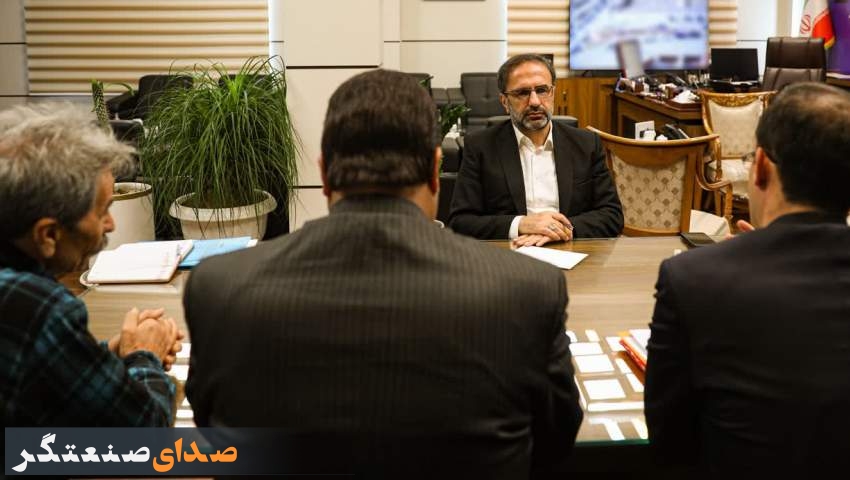 حل مشکل تبعه آفریقای جنوبی در دیدار مردم رئیس کل دادگستری استان البرز/ طرح دعوای اعسار خلاف واقع، جرم است