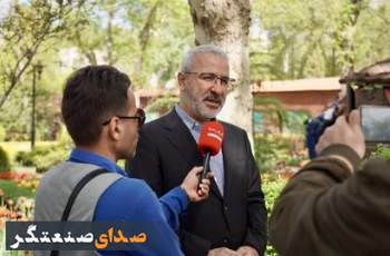 لاله‌ها پیام‌آور نور و عطر و زیبایی‌اند/دعوت شهردار کرج از مردم برای حضور در جشنواره لاله‌ها