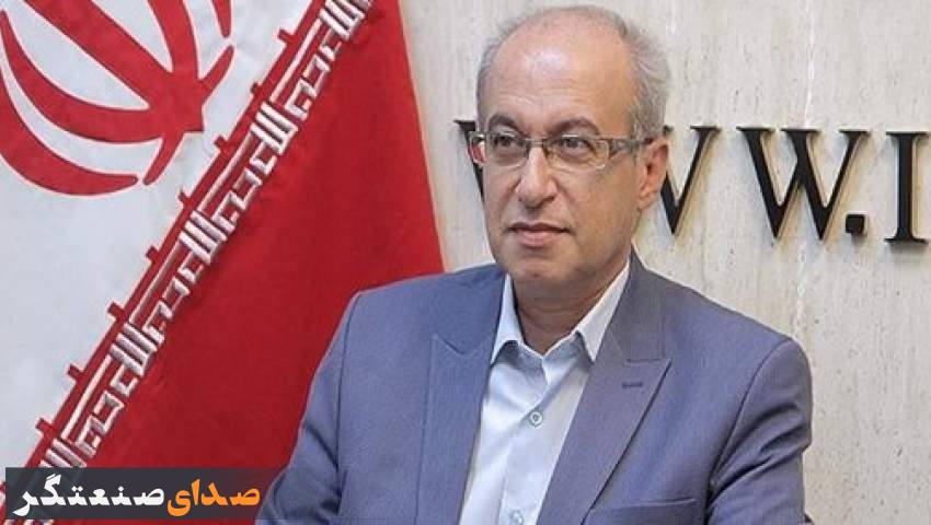 تداوم کمبود جدی شیرخشک رژیمی در کشور/ برای رفع مشکلات دارو و شیرخشک نیاز به عزم و اقدام ملی داریم