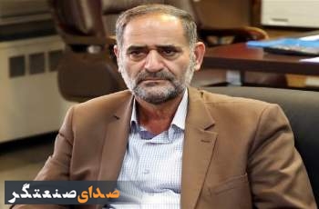  ایران‌خودرو و سایپا حقوق کارگران را با تاخیر پرداخت می‌کنند