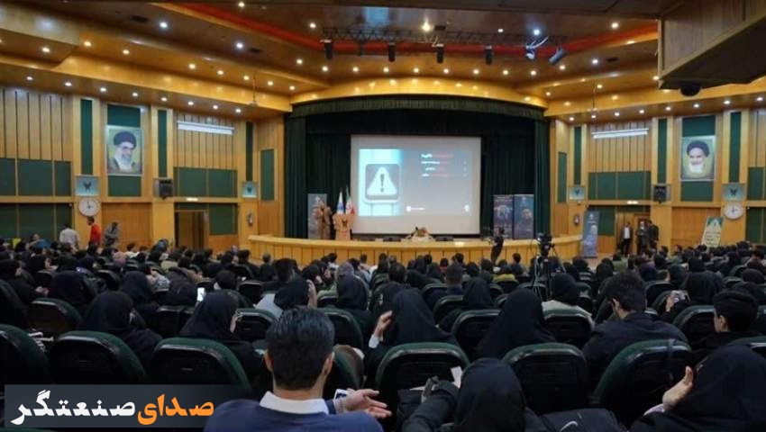 دکتر مصریان: «هوش رفتاری» حلقه گمشده موفقیت در بازار کار است دکتر مصریان: «هوش رفتاری» حلقه گمشده موفقیت در بازار کار است